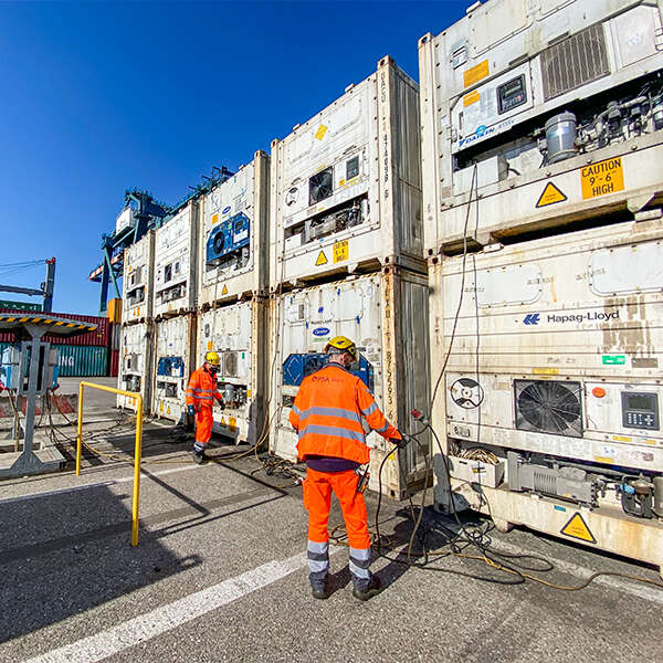 container refrigerati reefer sbarcati nel terminal di Venezia